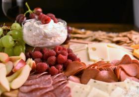 Meat, Fruit & Cheese Tray